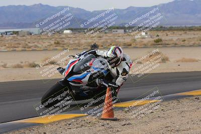 media/Dec-17-2022-SoCal Trackdays (Sat) [[224abd9271]]/Turn 9 Inside (1pm)/